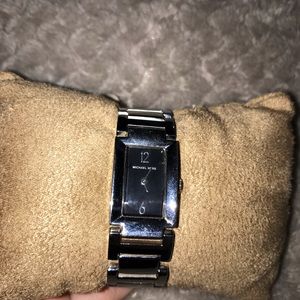 🔴 Michael Kors WATCH